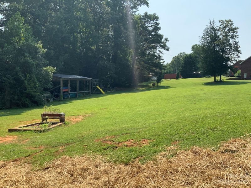 1159 Hill Rd, Lincolnton, NC 28092