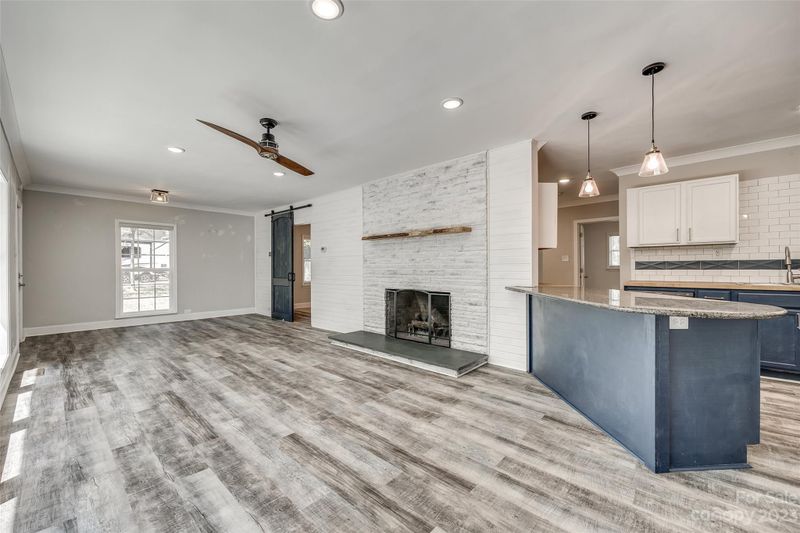 319 Simrill Ave, York, SC 29745