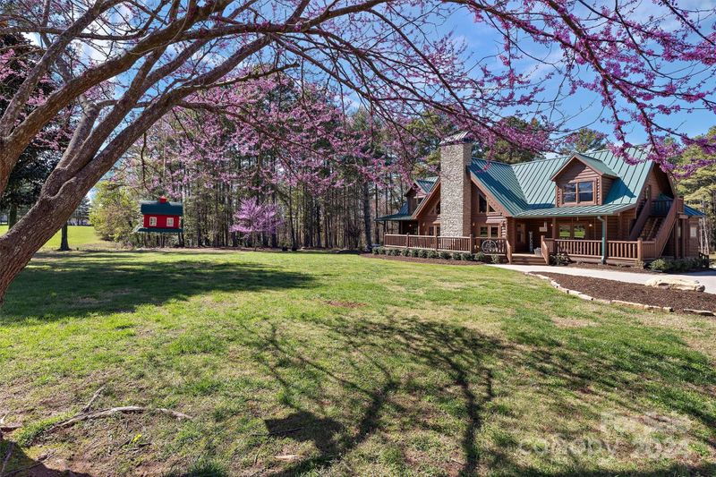 1197 Ivey Church Rd, Maiden, NC 28650
