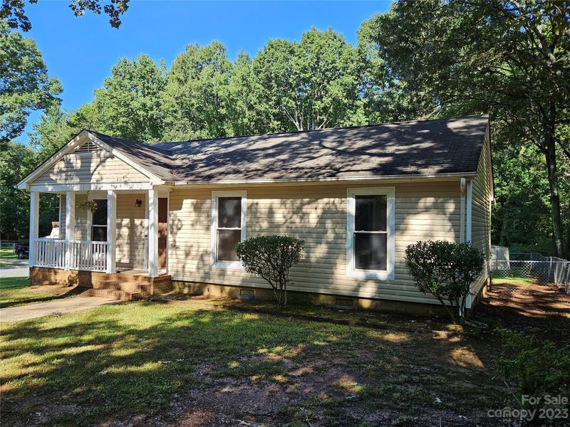 7301 Lancashire Dr, Mint Hill, NC 28227