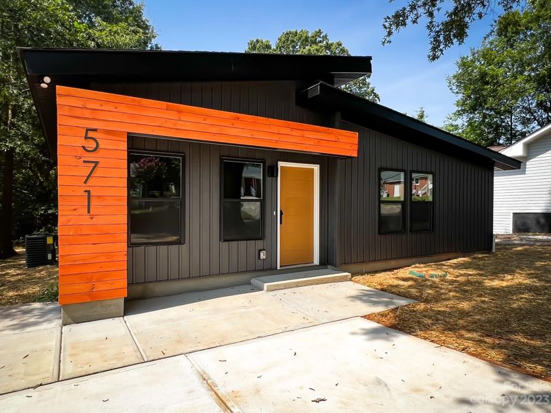 571 Buford St NW, Concord, NC 28025