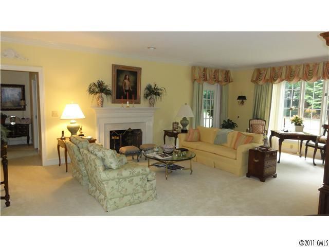 2736 Lemon Tree Ln #P2BA, Charlotte, NC 28211