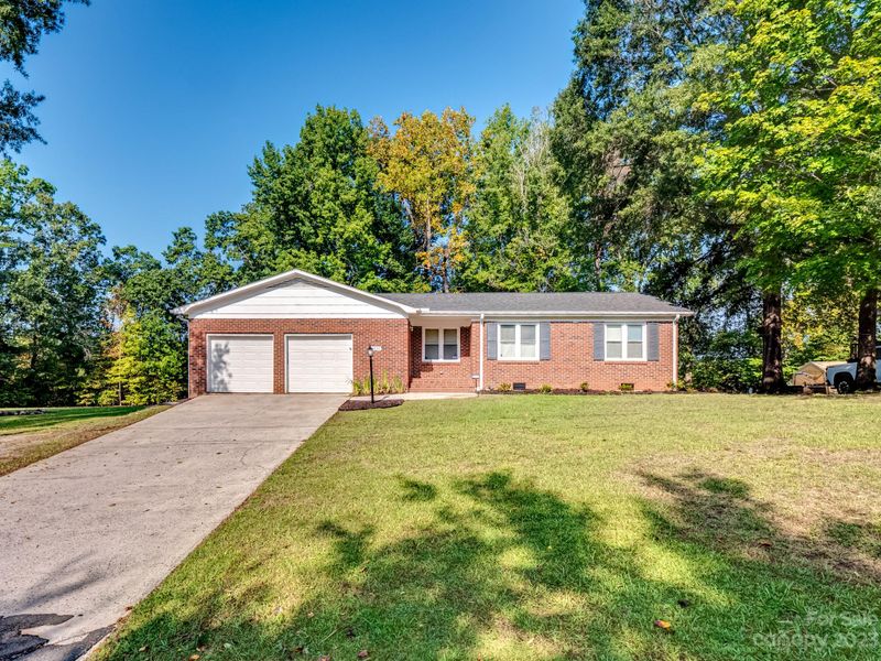 5437 Whiting Ave, Kannapolis, NC 28083