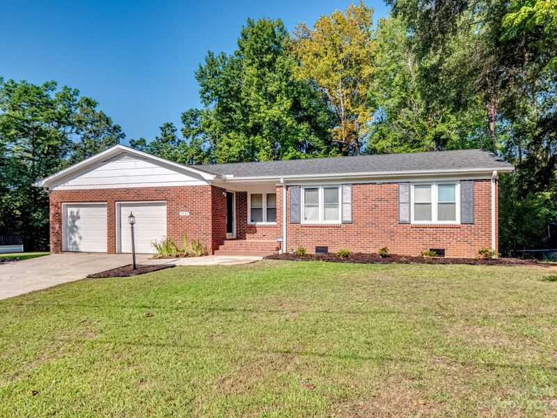 5437 Whiting Ave, Kannapolis, NC 28083