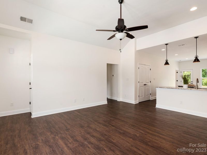 116 Stanton St, Clover, SC 29710