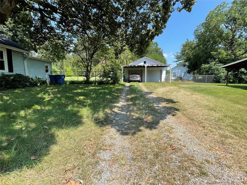 331 20th St SW, Hickory, NC 28602