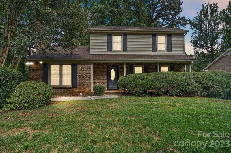 707 Tadlock Pl, Matthews, NC 28105
