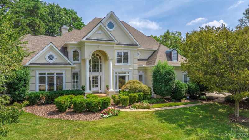 18606 Peninsula Cove Ln, Cornelius, NC 28031
