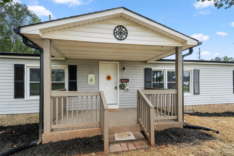 102 Orchard Dr, Clover, SC 29710
