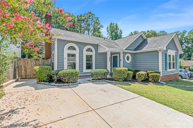 14218 Quartz Ln, Pineville, NC 28134