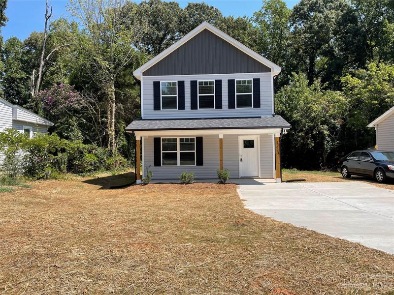 1713 5th St, Statesville, NC 28677