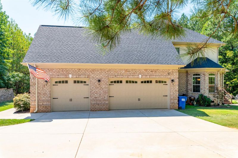 108 Winding Forest Dr, Troutman, NC 28166