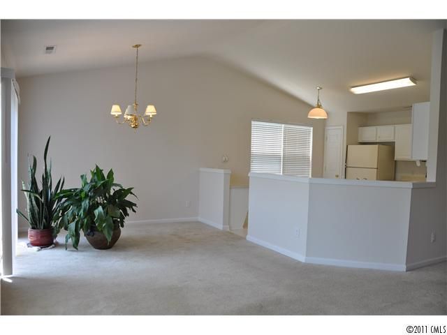 9216 Shepparton Dr, Huntersville, NC 28078