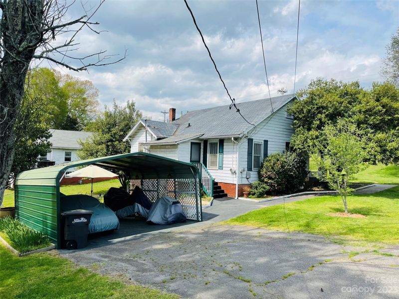 2201 W Front St, Statesville, NC 28677