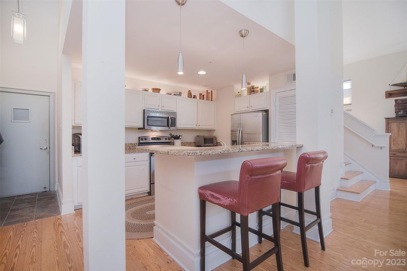 404 N Laurel Ave #36, Charlotte, NC 28204