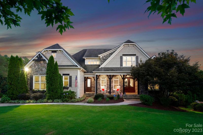 17903 Golden Meadow Ct, Davidson, NC 28036