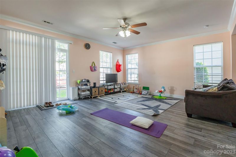 121 Walnut Cove Dr #E, Mooresville, NC 28117