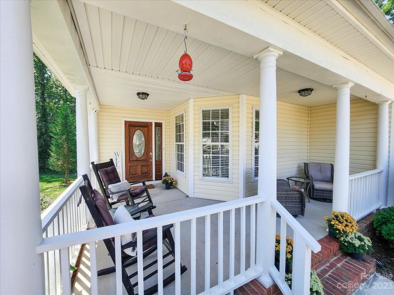 20349 Queensdale Dr, Cornelius, NC 28031