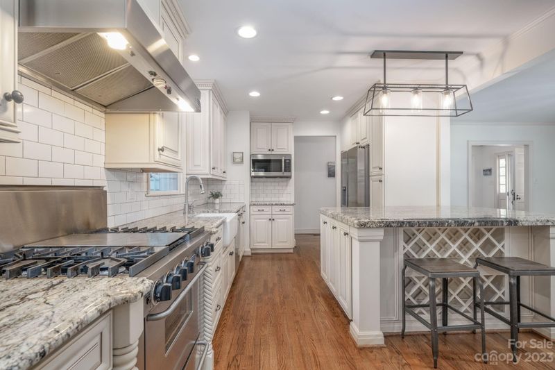 445 Pine Rd, Davidson, NC 28036