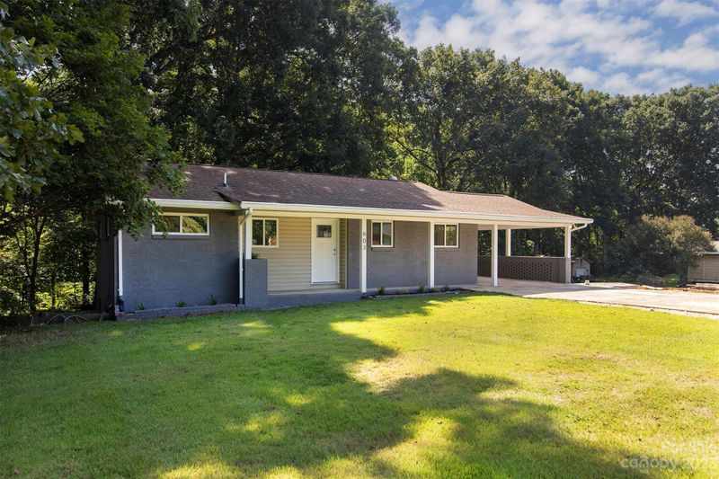 603 Summerow Rd, Stanley, NC 28164