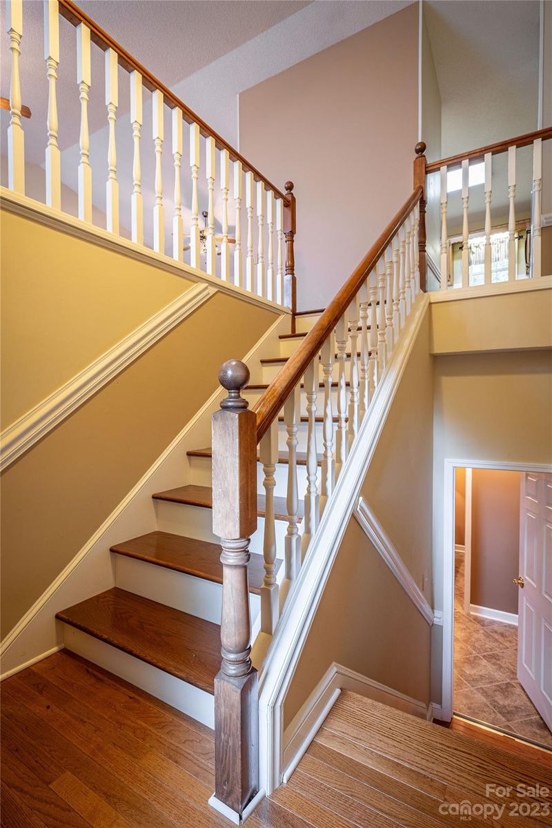 1608 8th Street Cir SE, Hickory, NC 28602