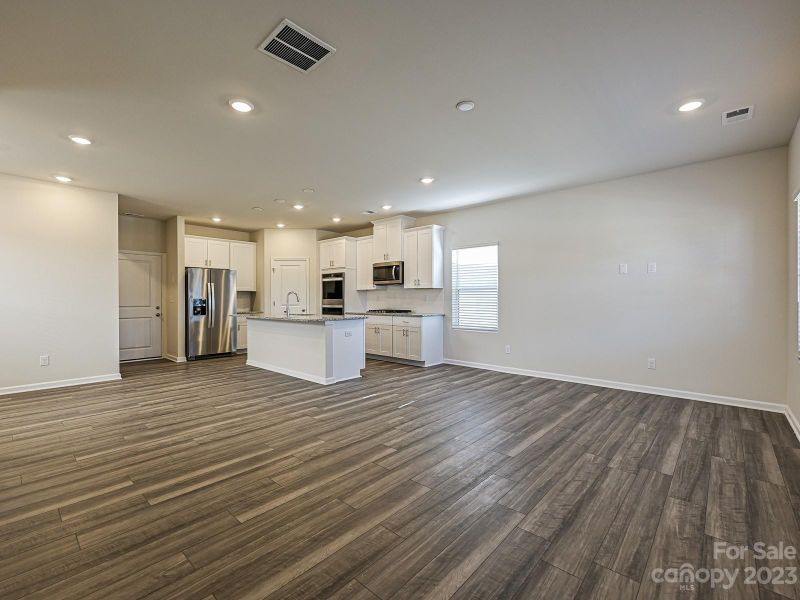 238 Cedar Knoll Cir, Pineville, NC 28134