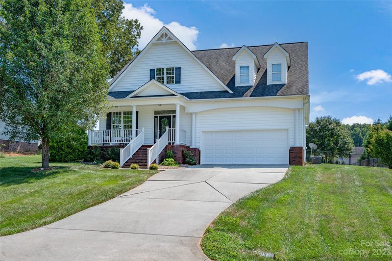 5721 Aspiran Dr, Catawba, NC 28609