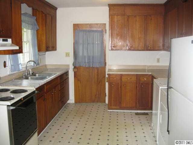 1201 Cardinal Rd, Gastonia, NC 28052
