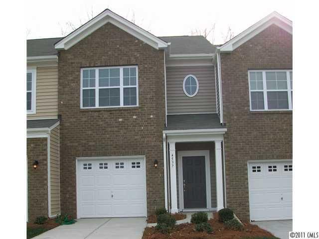 4716 Craigmoss Ln #70, Charlotte, NC 28278