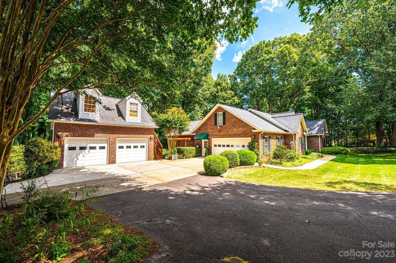 5370 Pittstown Rd, Hickory, NC 28602