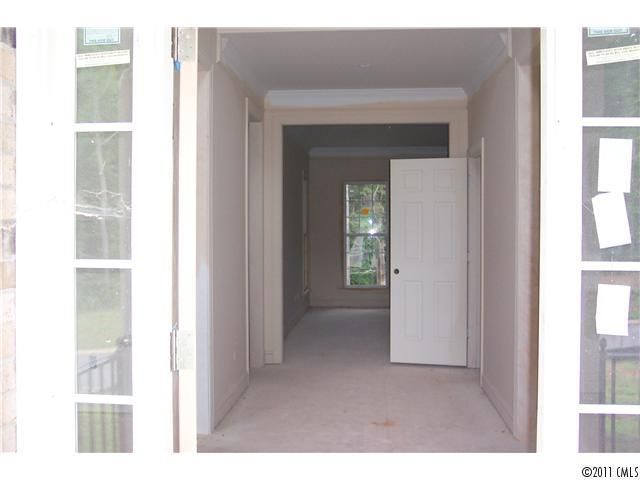 5019 Sela Ct, Charlotte, NC 28227
