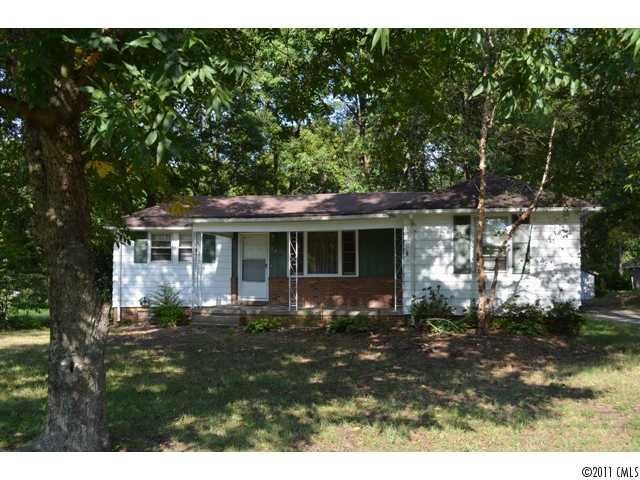 1174 Central Dr #6, Concord, NC 28027