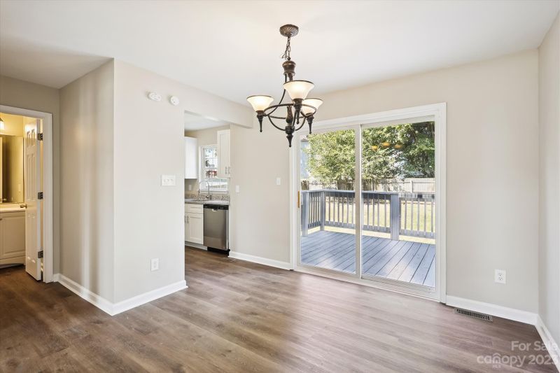 2836 Old Steele Creek Rd, Charlotte, NC 28208