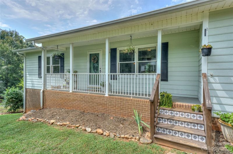 158 Levo Dr, Troutman, NC 28166
