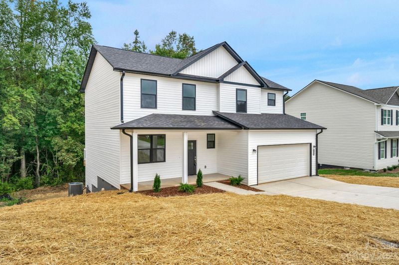 4012 Hereford Ln, Dallas, NC 28034