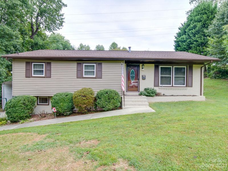 1368 Perry St, Gastonia, NC 28054