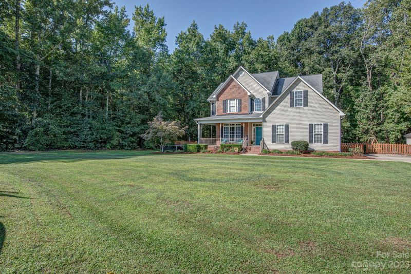 1848 White Cedar Dr, Gastonia, NC 28056