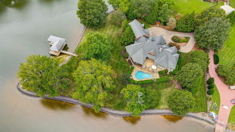 126 Catawba Cove Ln, Belmont, NC 28012