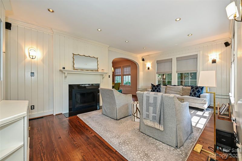 2315 Pender Pl, Charlotte, NC 28209