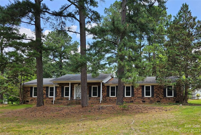 1856 Hwy 55 Hw E, Clover, SC 29710