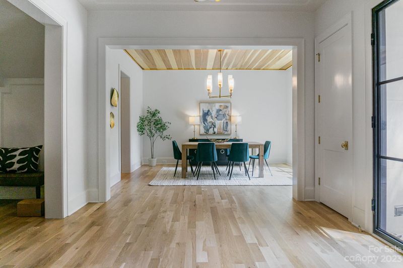 6150 Page Ct, Charlotte, NC 28270