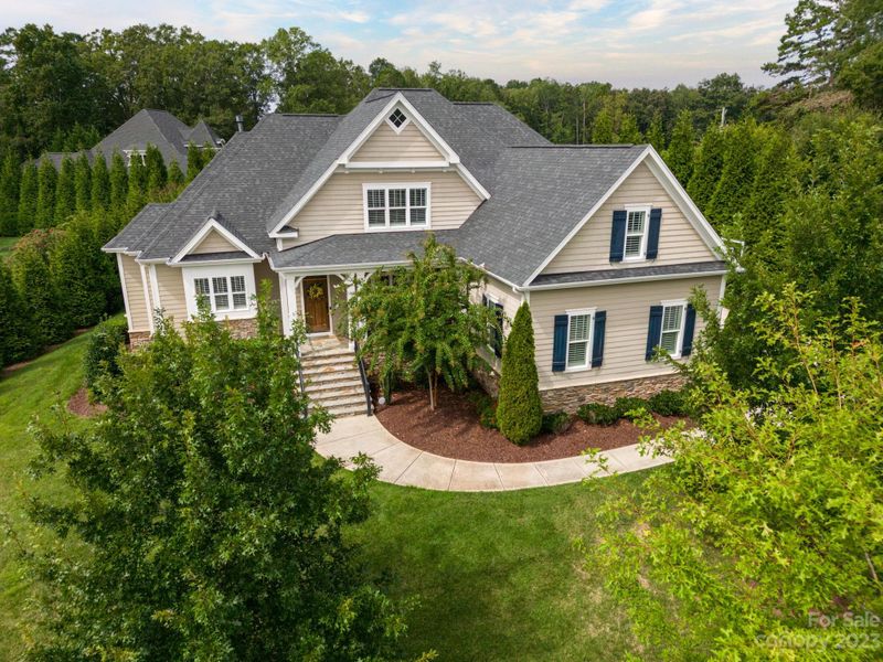 16837 Reinsch Dr, Davidson, NC 28036