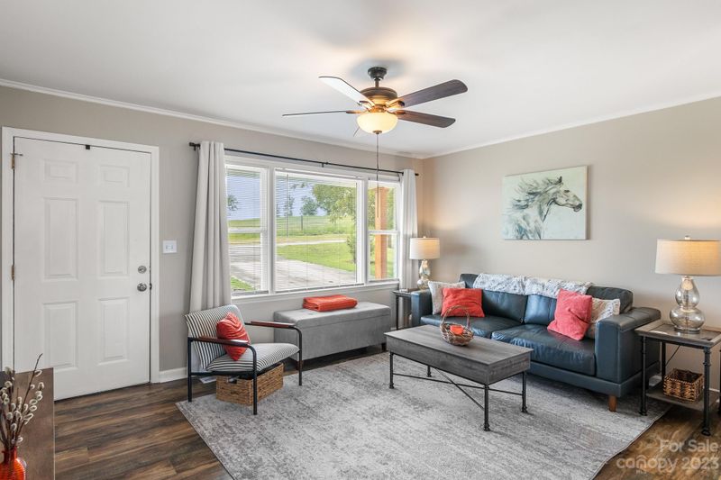 997 Greenbriar Dr, Lancaster, SC 29720