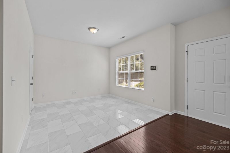 1827 Damascus St, Charlotte, NC 28213