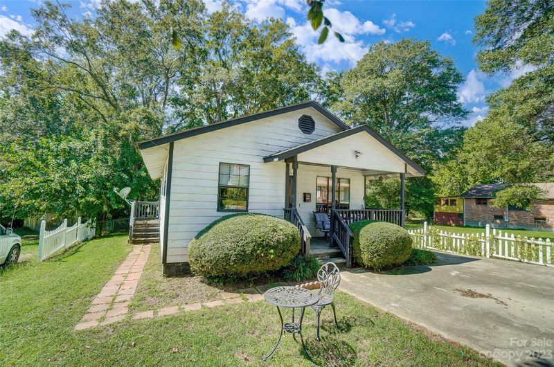 1417 Caldwell St, Gastonia, NC 28052