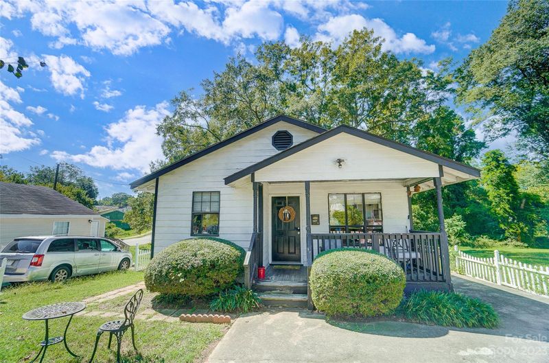1417 Caldwell St, Gastonia, NC 28052