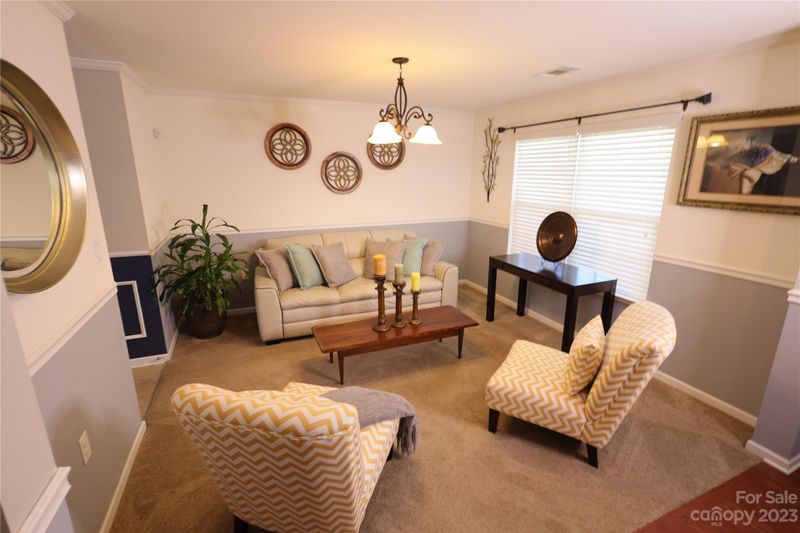 9516 Eagle Feathers Dr, Charlotte, NC 28214