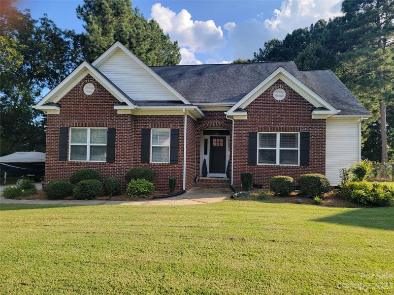 2119 Dolly Rose Dr, York, SC 29745