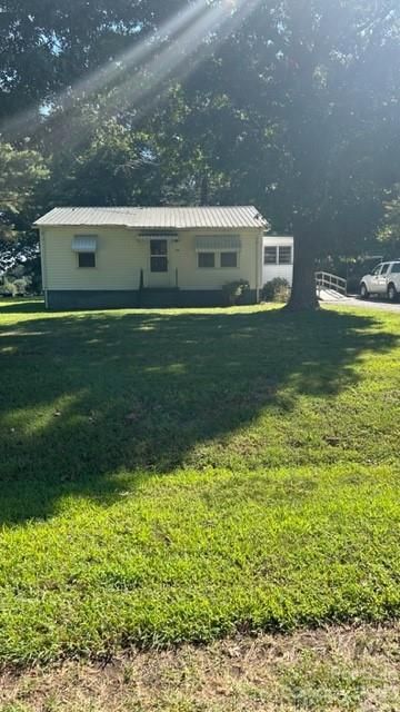 130 Warren Rd, Statesville, NC 28625