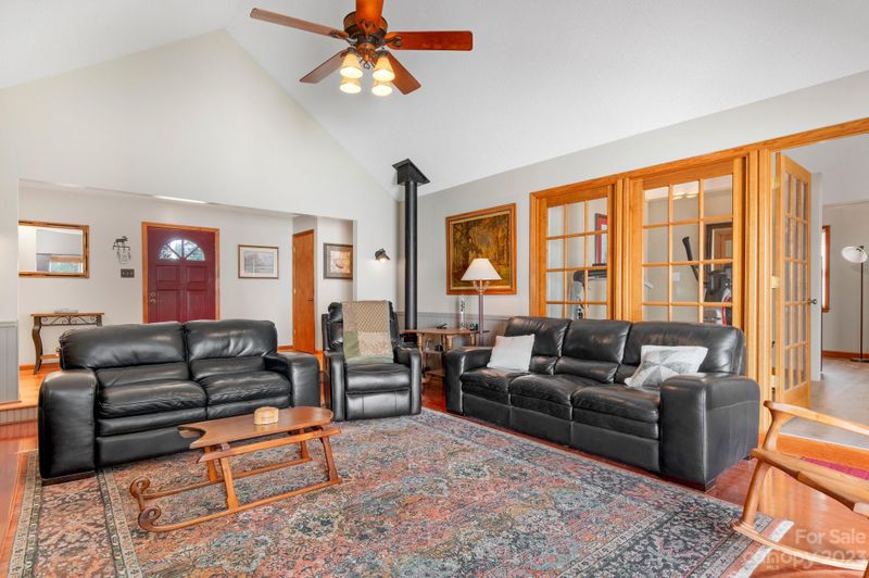 213 Baymount Dr, Statesville, NC 28625